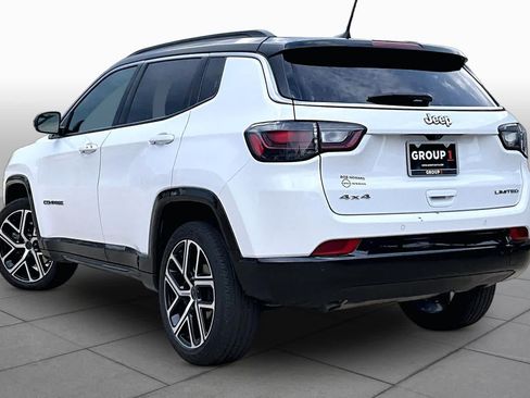 Used 2025 Jeep Compass Limited w/ Elite Group AWD/4WD image 12
