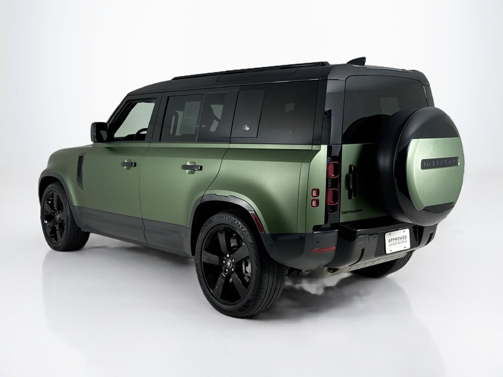 Used 2024 Land Rover Defender 110 S AWD/4WD image 3
