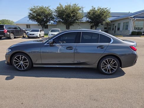 Used 2019 BMW 330i xDrive Sedan w/ Convenience Package AWD/4WD image 6