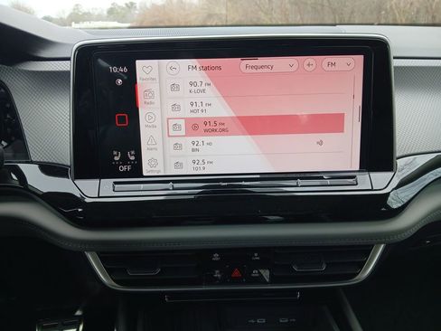 New 2026 Volkswagen Atlas Peak Edition AWD/4WD image 18