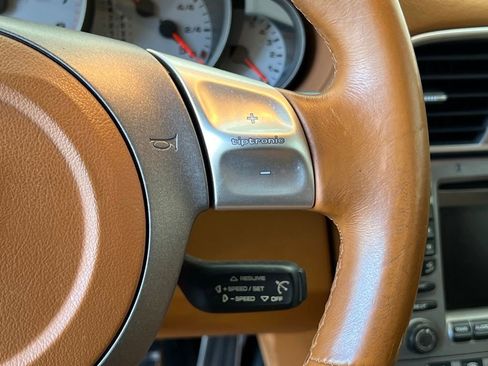 Used 2006 Porsche 911 Carrera 4S AWD/4WD image 23
