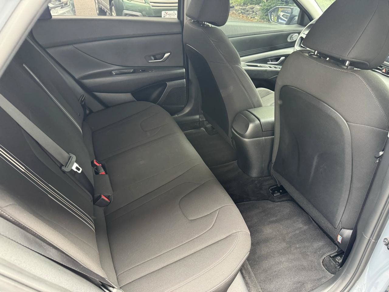 Used 2023 Hyundai Elantra SEL FWD image 12