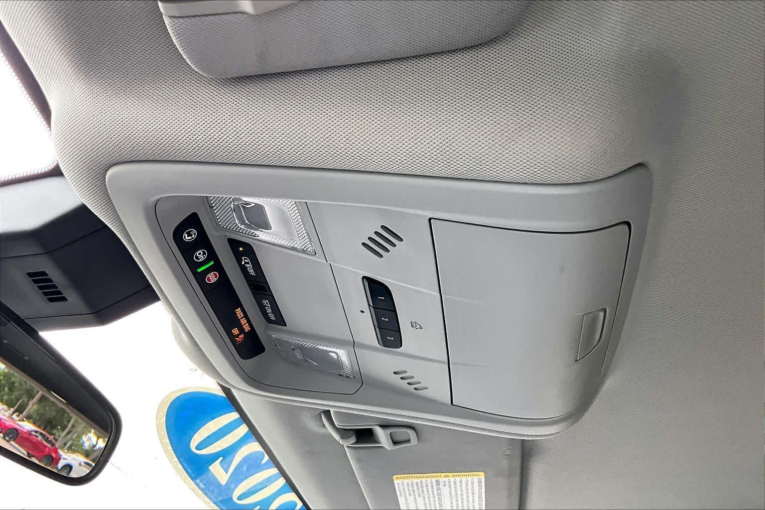 Used 2020 Chevrolet Equinox LT FWD image 32