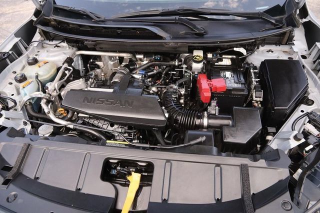 Used 2024 Nissan Rogue S FWD image 28