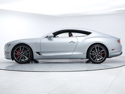 Used 2022 Bentley Continental GT V8 AWD/4WD image 2