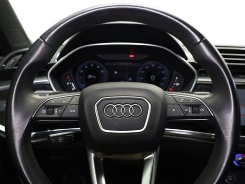 Used 2024 Audi Q3 2.0T Premium Plus AWD/4WD image 17