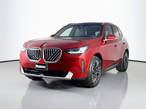 Used 2025 BMW X3 xDrive30i w/ Convenience Package image 3