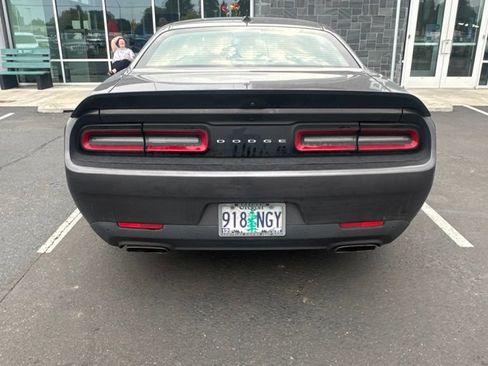 Used 2021 Dodge Challenger R/T Scat Pack w/ Shaker Package RWD image 7