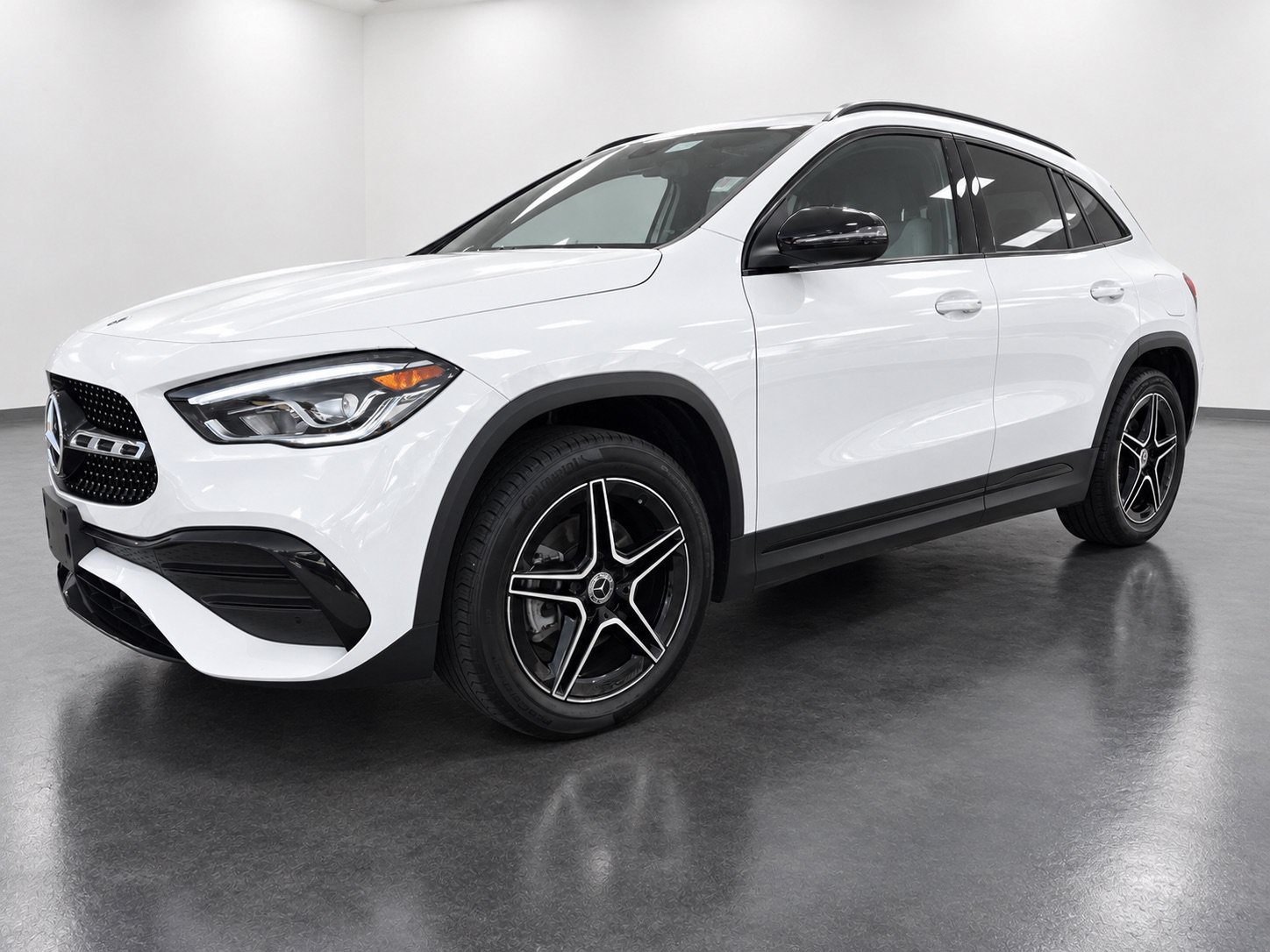 Used 2021 Mercedes-Benz GLA 250 4MATIC image 1