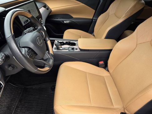 Used 2024 Lexus RX 350 Premium w/ Cold Area Package FWD image 12