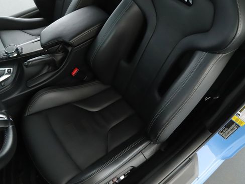 Used 2018 BMW M4 Coupe w/ Competition Package image 5