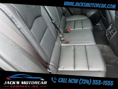 Used 2024 Cadillac XT4 Sport AWD/4WD image 17