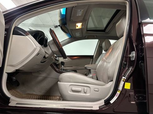 Used 2012 Toyota Avalon Limited image 16