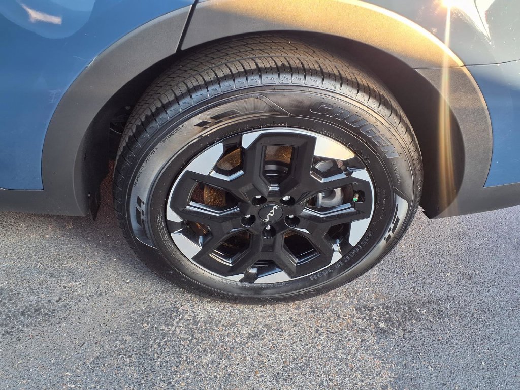 Certified 2026 Kia Sorento S FWD image 19