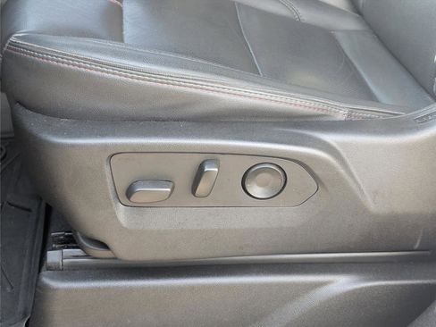 Used 2023 Chevrolet Tahoe RST image 11