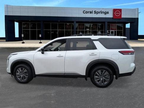 New 2026 Nissan Pathfinder SV w/ Cargo Package FWD image 2