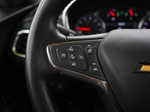 Used 2019 Chevrolet Equinox Premier AWD/4WD image 26