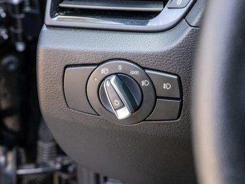 Used 2015 BMW X1 sDrive28i RWD image 25