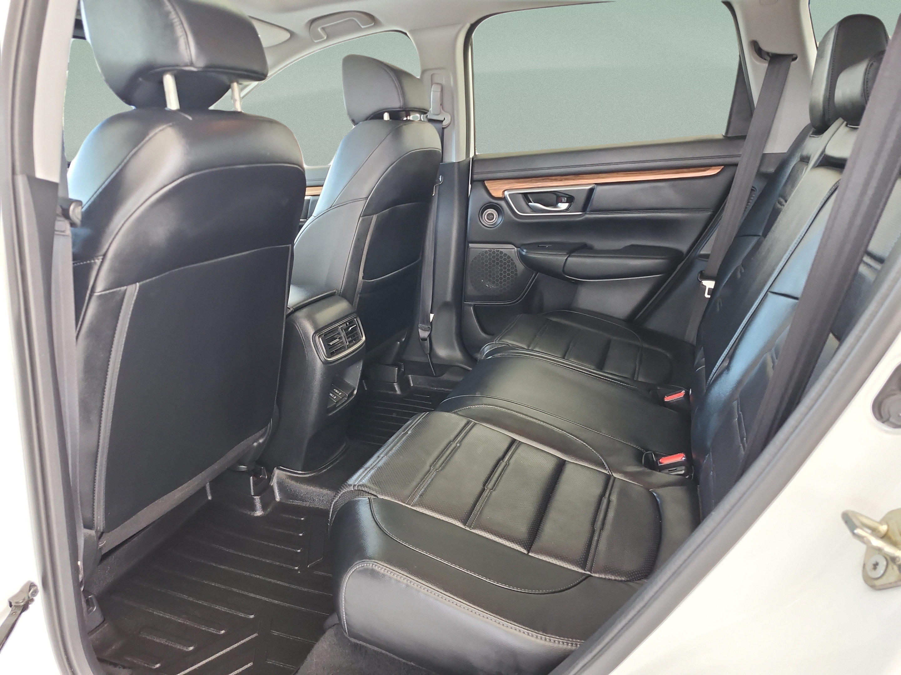 Certified 2020 Honda CR-V Touring image 19
