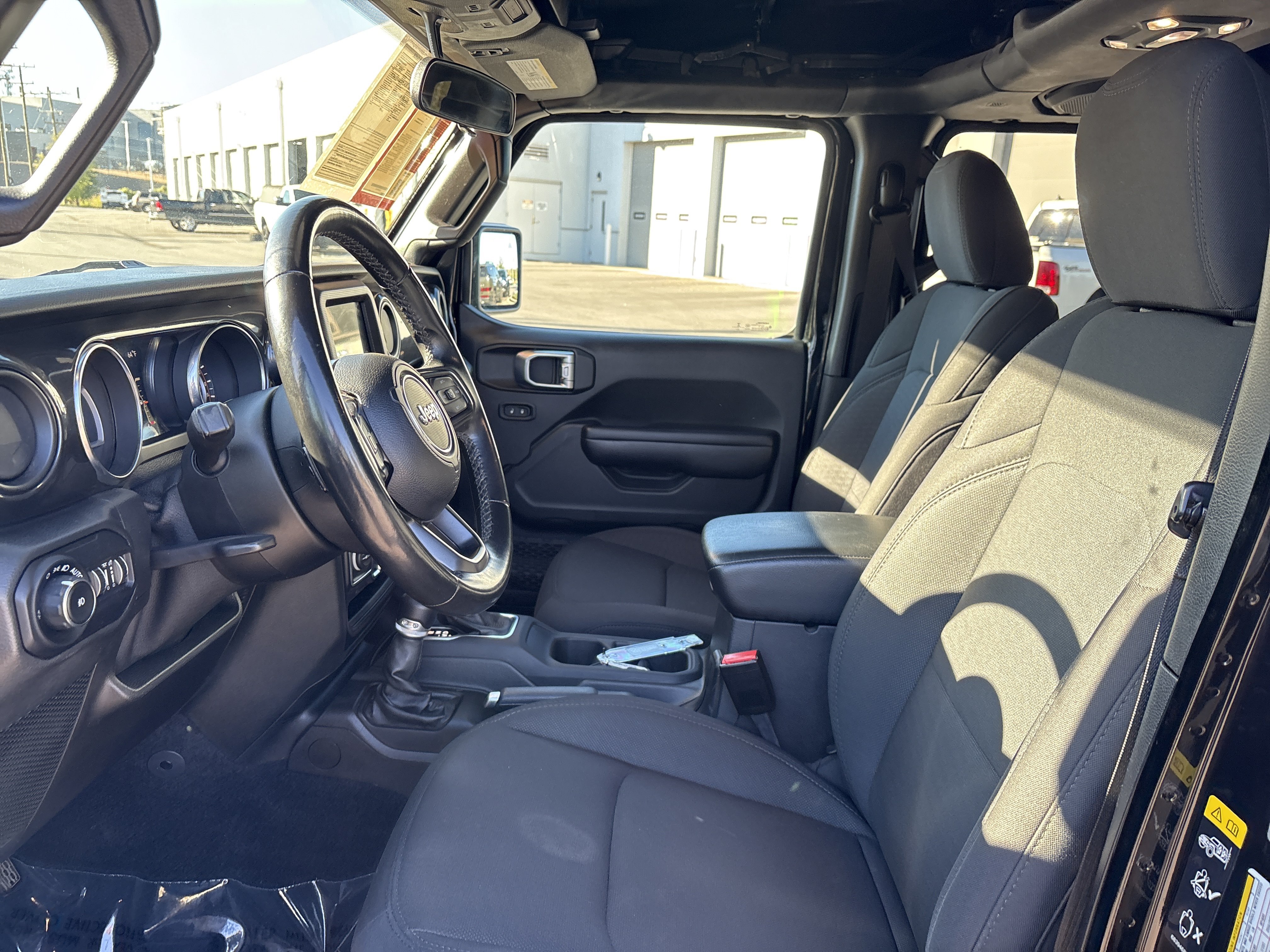 Used 2021 Jeep Wrangler Unlimited Sport AWD/4WD image 18