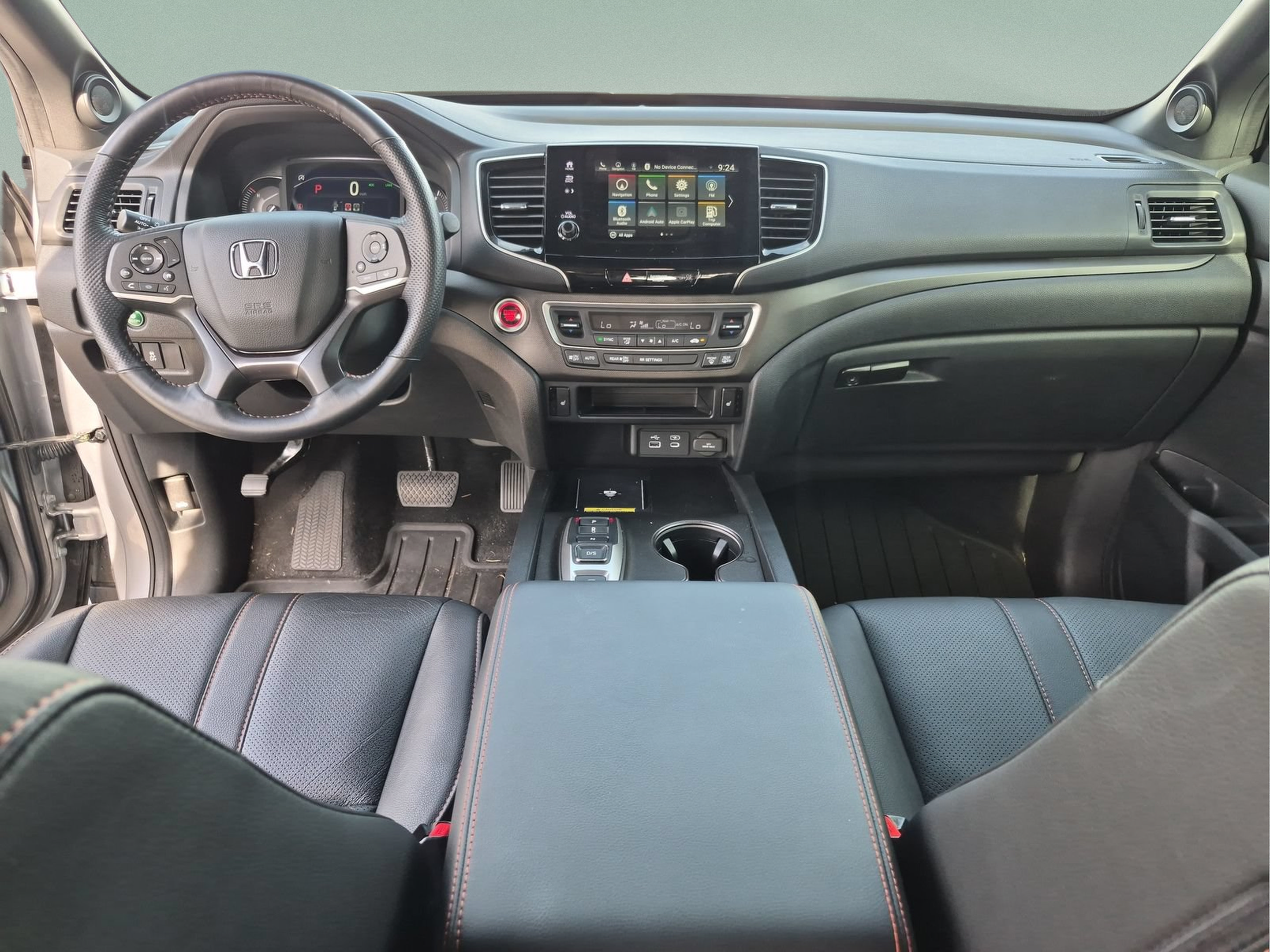 Certified 2025 Honda Passport TrailSport image 24