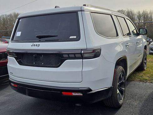 New 2026 Jeep Grand Wagoneer Limited w/ Premium Group II AWD/4WD image 4