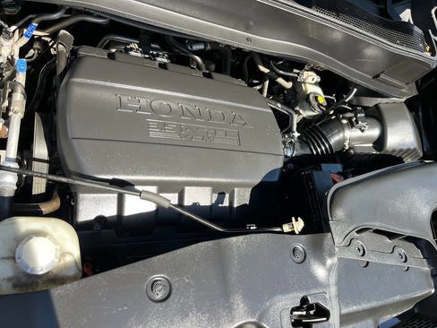 Used 2011 Honda Pilot EX-L image 3