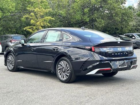 New 2026 Hyundai Sonata SEL FWD image 34
