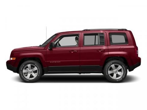 Used 2017 Jeep Patriot High Altitude image 6