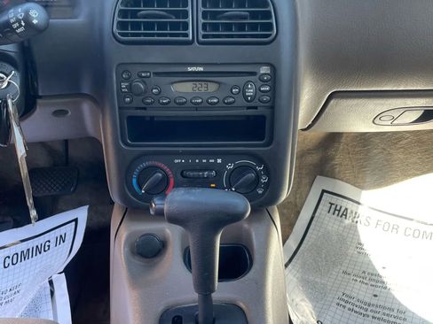 Used 2001 Saturn S-Series SC2 image 13