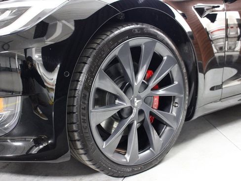 Used 2020 Tesla Model S Performance image 6