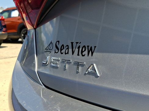 Used 2023 Volkswagen Jetta SE FWD image 30