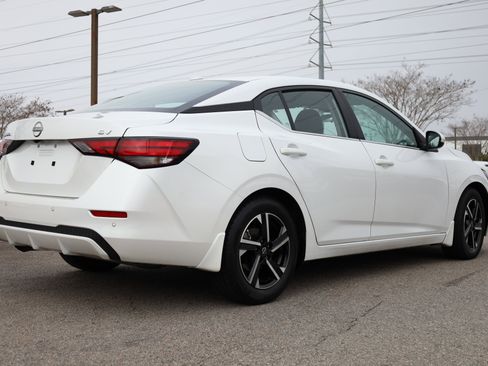 Used 2024 Nissan Sentra SV w/ All-Weather Package image 5