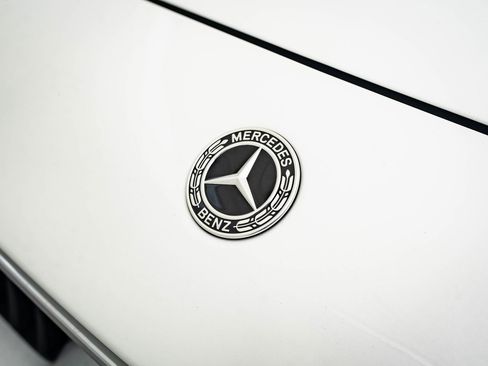 Used 2025 Mercedes-Benz C 300 4MATIC Sedan image 13