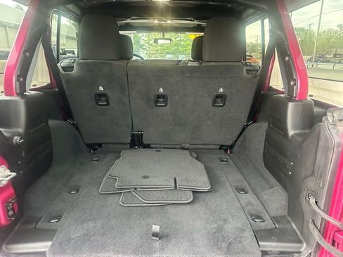Used 2021 Jeep Wrangler Unlimited Sport AWD/4WD image 17