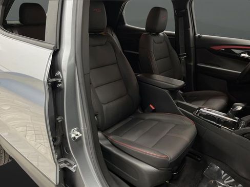 Used 2024 Chevrolet TrailBlazer RS w/ Convenience Package image 31