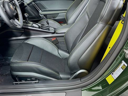 New 2026 Porsche 911 GT3 RWD image 21