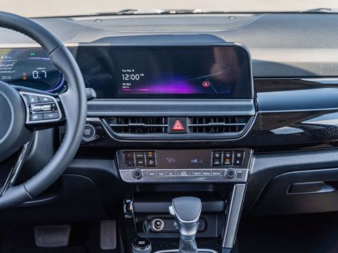 New 2026 Kia Seltos S FWD image 19