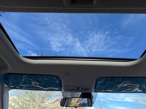 New 2026 Hyundai Venue SEL image 17