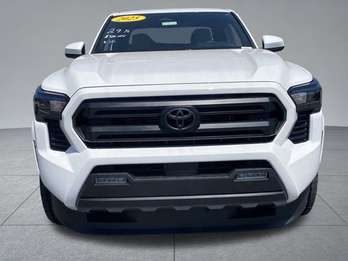 New 2025 Toyota Tacoma SR5 image 17