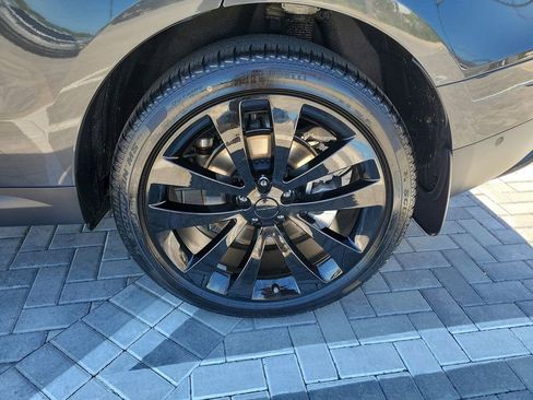 New 2026 Land Rover Range Rover Sport SE AWD/4WD image 14