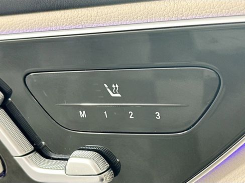 Certified 2023 Mercedes-Benz GLC 300 image 18