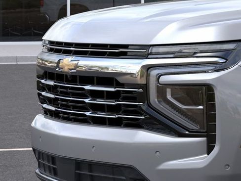 New 2026 Chevrolet Suburban LT w/ Comfort Package RWD image 13