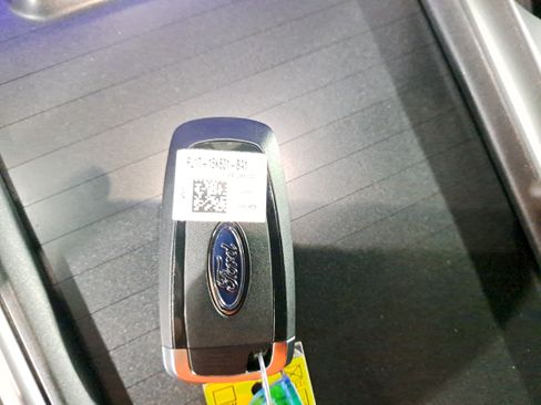 Used 2025 Ford Expedition Tremor AWD/4WD image 37