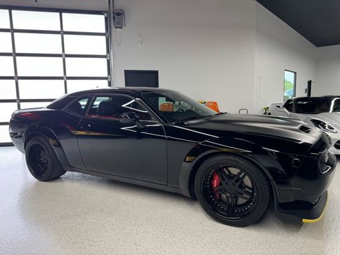 Used 2020 Dodge Challenger R/T Scat Pack RWD image 14