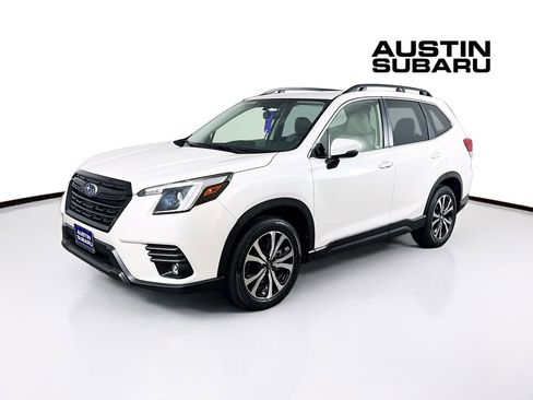 Used 2024 Subaru Forester Limited AWD/4WD image 3