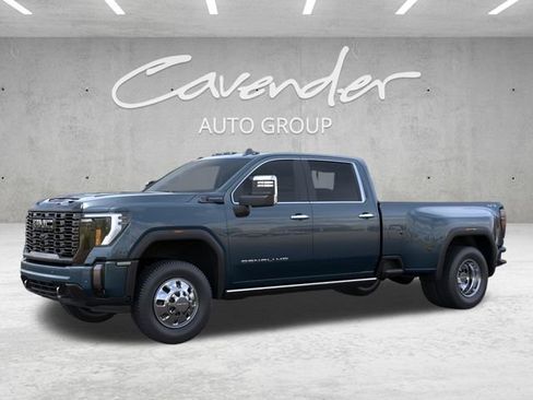New 2026 GMC Sierra 3500 Denali Ultimate AWD/4WD image 2