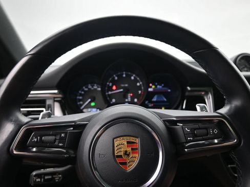 Used 2022 Porsche Macan AWD/4WD image 14