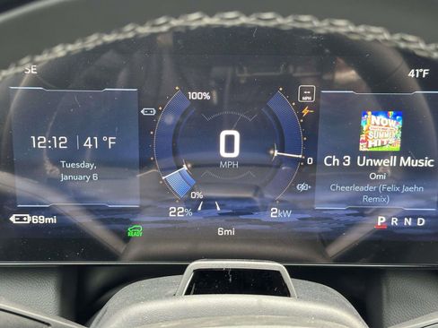 New 2026 Chevrolet Equinox EV LT image 27