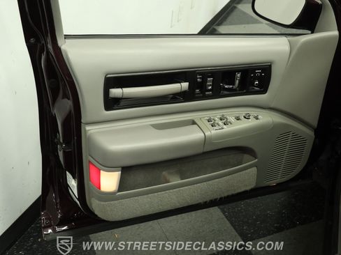 Used 1996 Chevrolet Impala SS RWD image 35